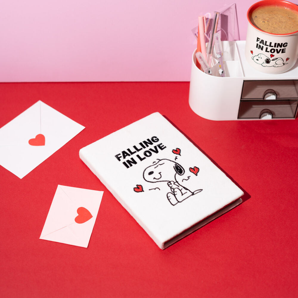 Cuaderno A5 Premium Snoopy Peanuts