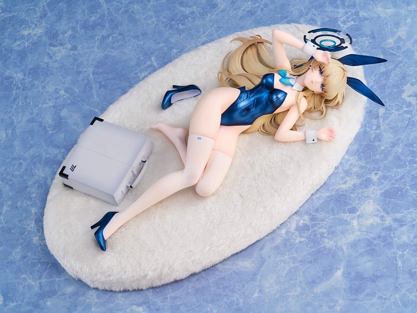 Blue Archive Estatua PVC 1/7 Toki (Bunny Girl) Memorial Lobby Ver. 30 cm
