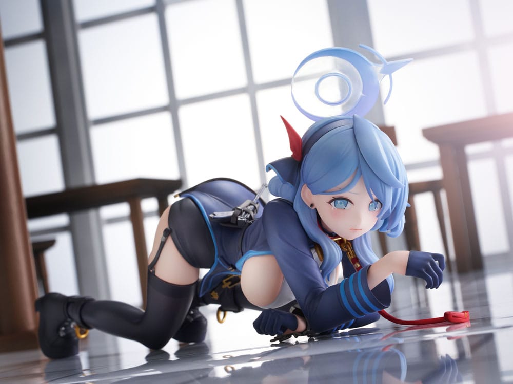 Blue Archive Estatua PVC 1/7 Ako Memorial Lobby Ver. 23 cm