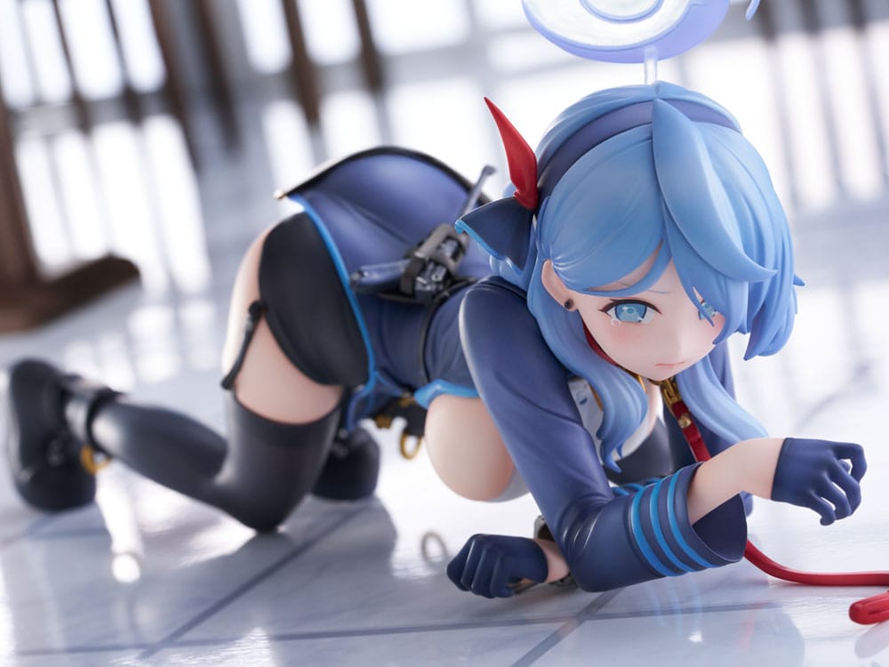 Blue Archive Estatua PVC 1/7 Ako Memorial Lobby Ver. 23 cm