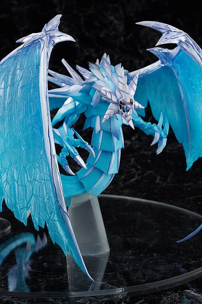 Yu-Gi-Oh! Card Game Monster Figure Collection Figura PVC Brionac, Dragon of the Ice Barrier 26 cm