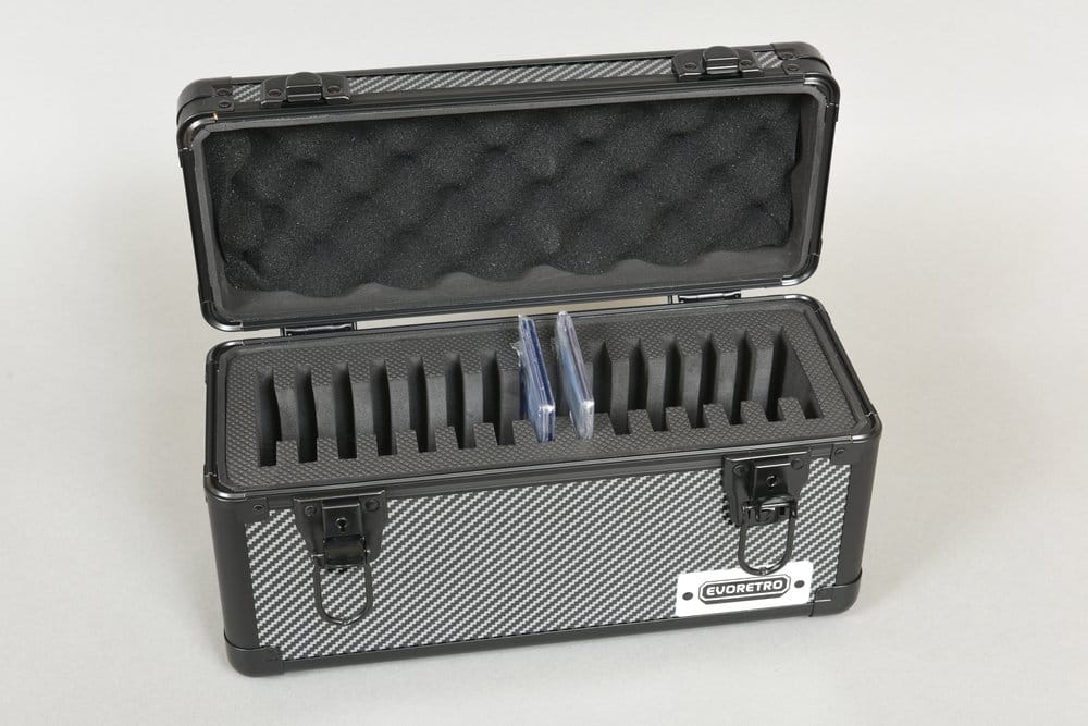 Evoretro Maleta TCG para 15 Slabs Gris 33,9 x 13,4 cm Frikytopia