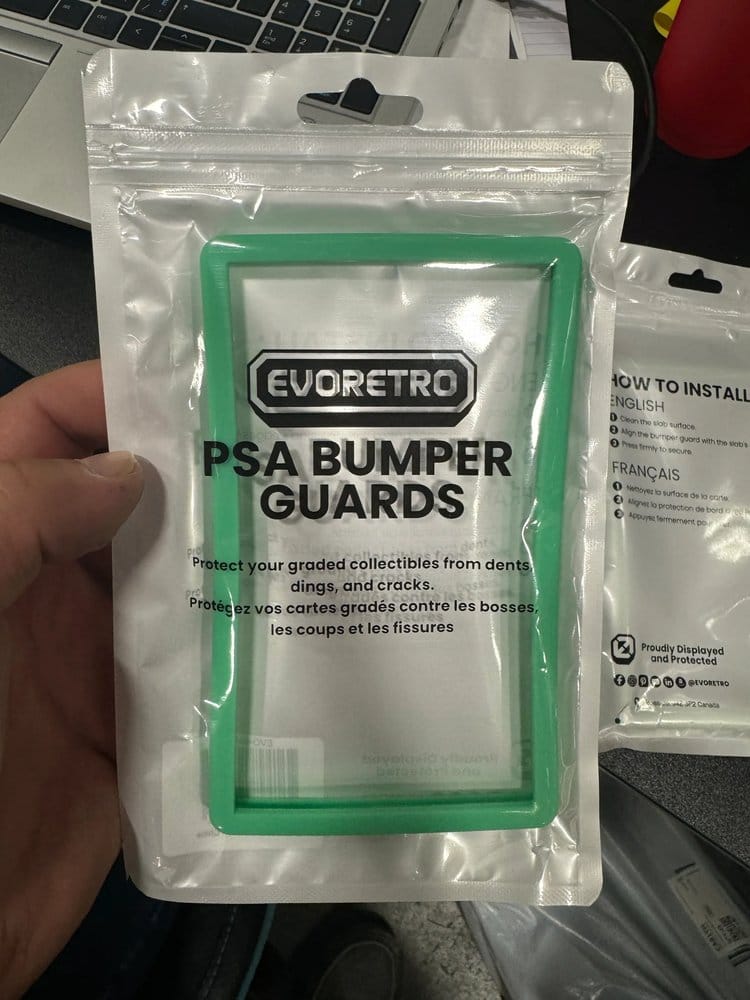 Evoretro Protector Bumper para Slabs PSA Mint Green Frikytopia