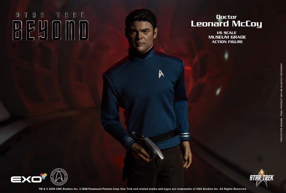 Star Trek: Além do Universo Figura 1/6 Dr. 'Bones' McCoy 30 cm