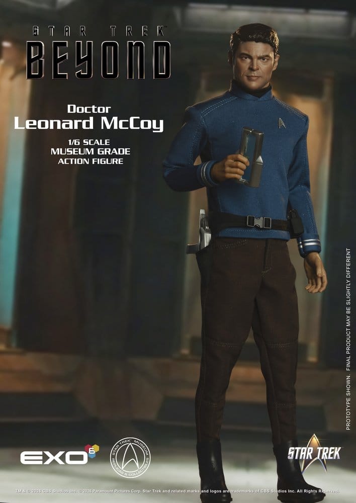 Star Trek: Além do Universo Figura 1/6 Dr. 'Bones' McCoy 30 cm