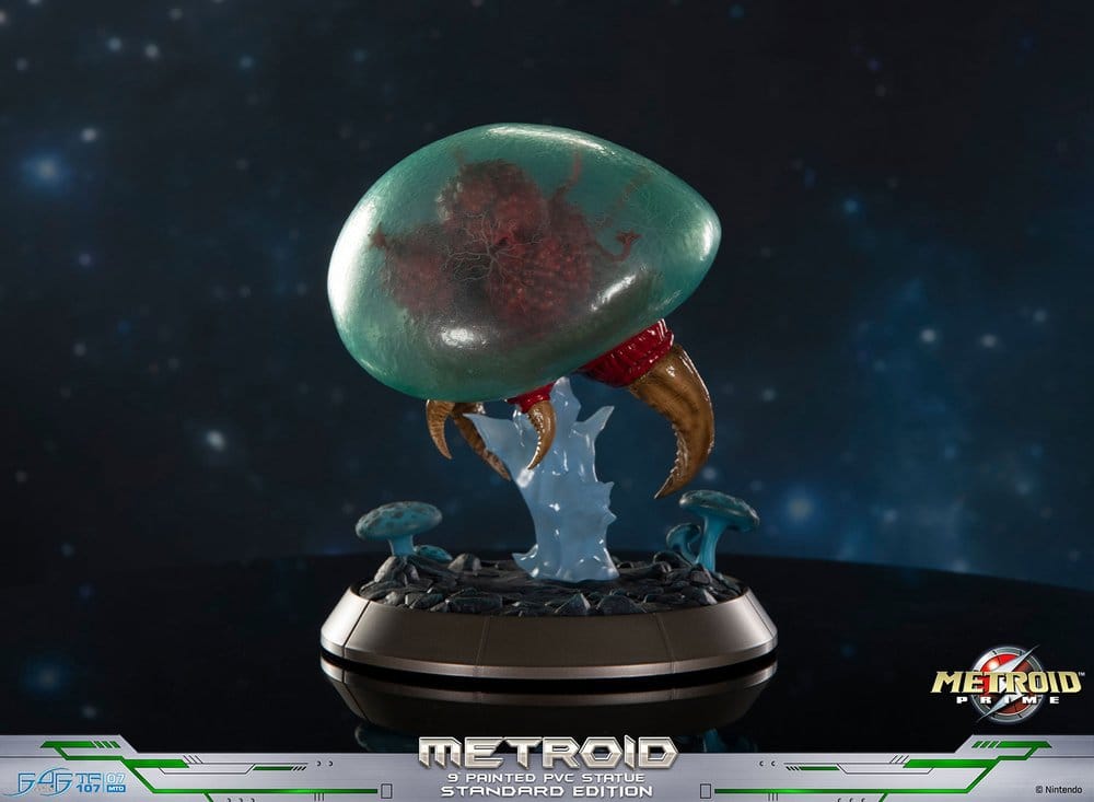 Metroid Prime Figura PVC Metroid (Standard) (Glow in the Dark) 21 cm