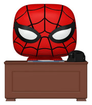 Marvel Figura Pop! Premium Vinyl Meme- Spider-Man w/Desk 9 cm