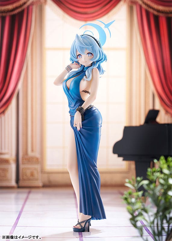 Blue Archive Estátua PVC 1/7 Ako (Vestido) 25 cm