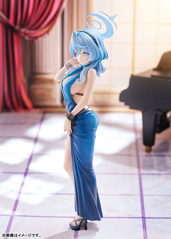 Blue Archive Estátua PVC 1/7 Ako (Vestido) 25 cm