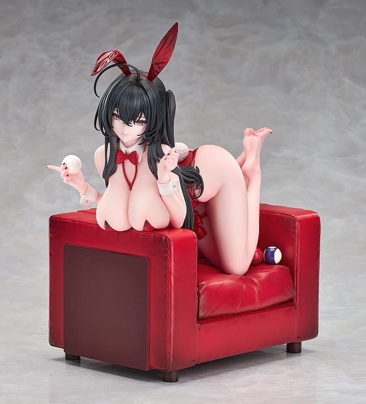 Azur Lane Figura PVC 1/7 Taihou: Fun on the Baize - Illustration Ver. 22 cm