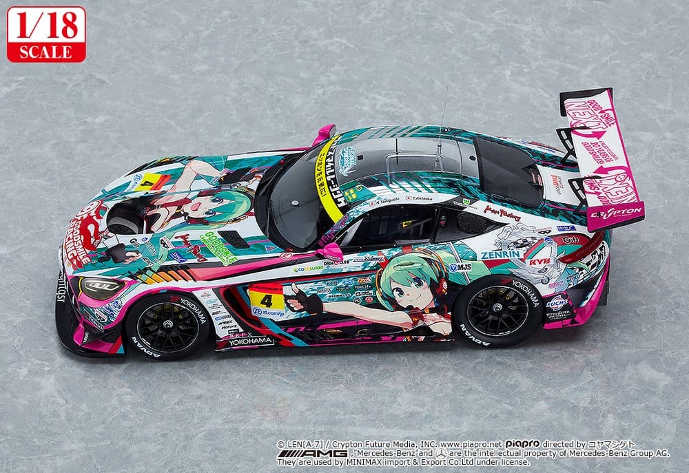 Hatsune Miku GT Project Vehículo 1/18 Good Smile Hatsune Miku AMG 2020 SUPER GT Okayama Test Ver. 26 cm