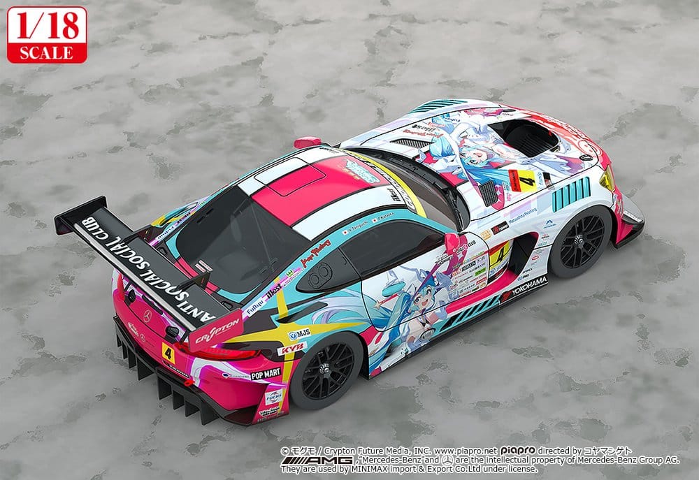 Hatsune Miku GT Project Vehículo 1/18 Good Smile Hatsune Miku AMG 2024 Season Opening Ver. 26 cm