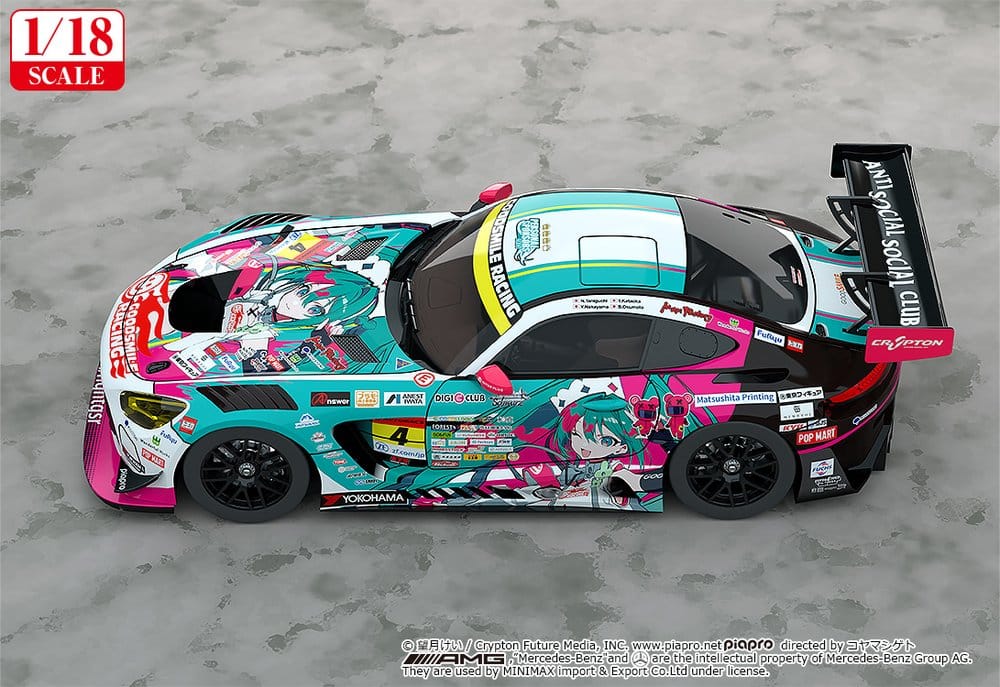 Hatsune Miku GT Project Vehículo 1/18 Good Smile Hatsune Miku AMG 2025 Season Opening Ver. 26 cm