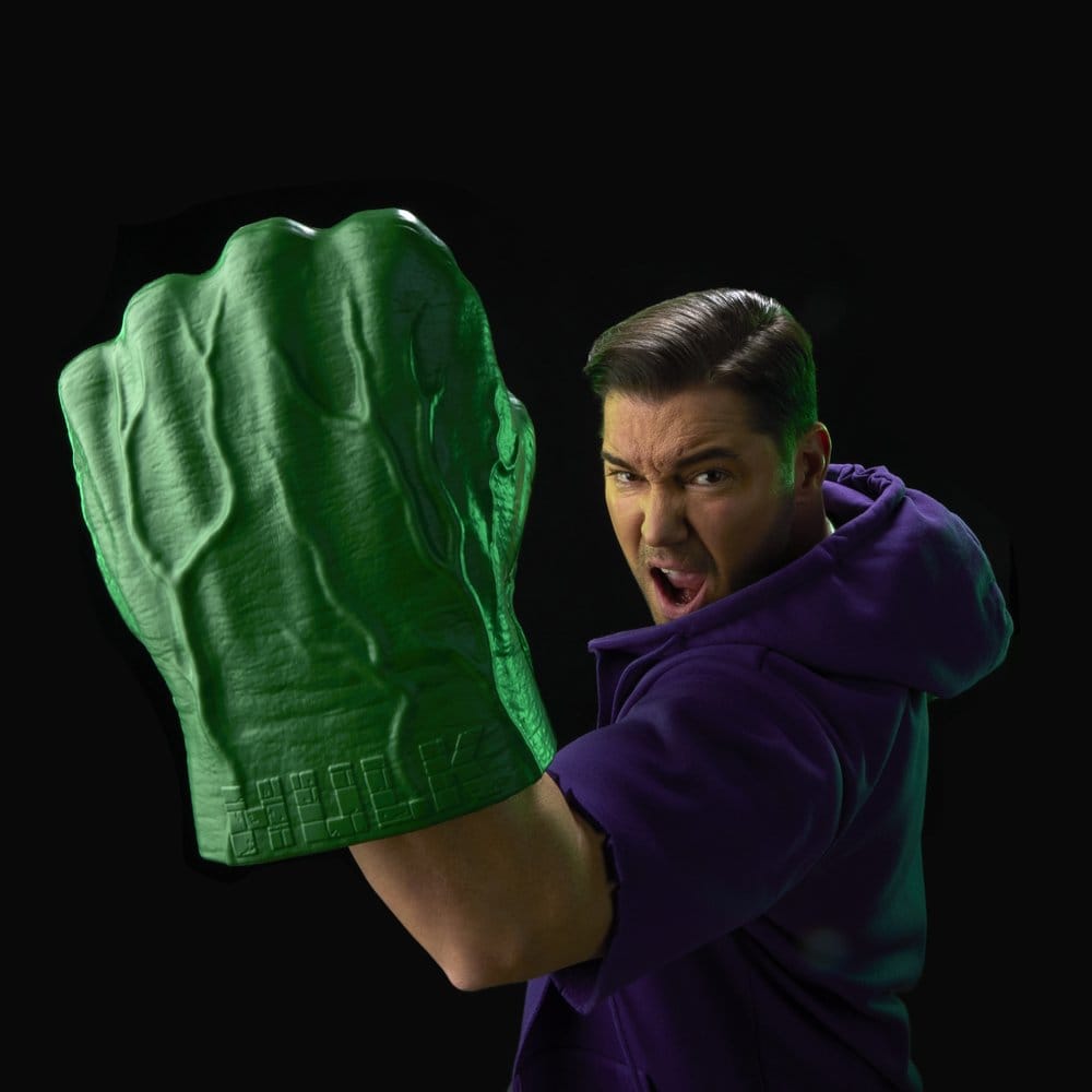 Replica hasbro marvel legends the incredible hulk puños electronicos 30.5cm