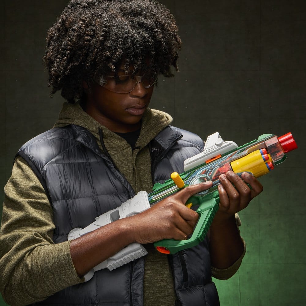 Avengers: Doomsday NERF Lançador de Dardos Doctor Doom