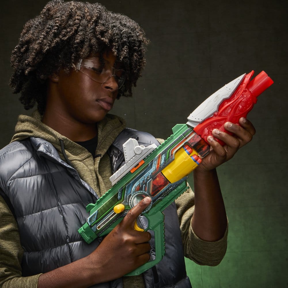 Avengers: Doomsday NERF Lançador de Dardos Doctor Doom