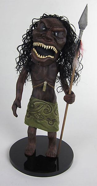 Los Enigmas de Karen Estatua Zuni Warrior 38 cm Frikytopia