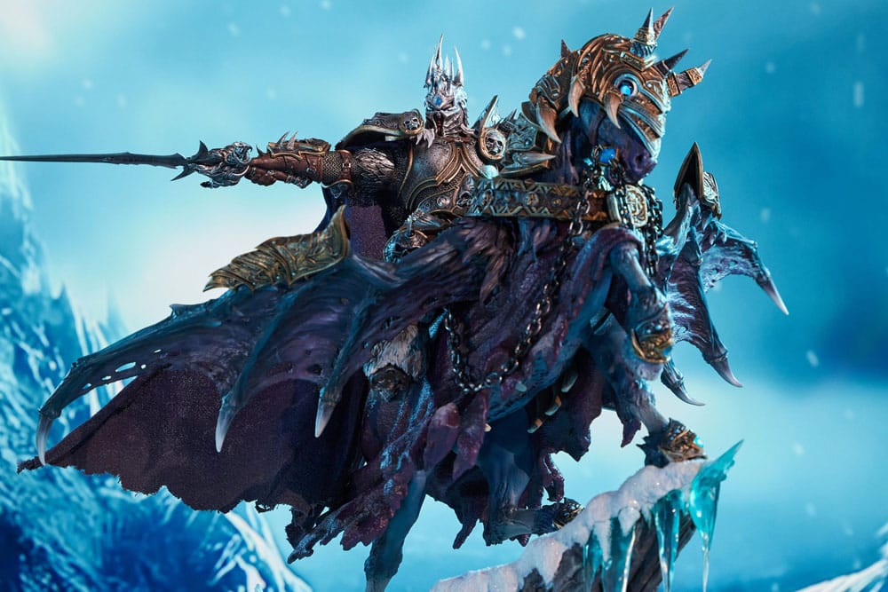World of Warcraft Estátua The Lich King & Invencível 68 cm