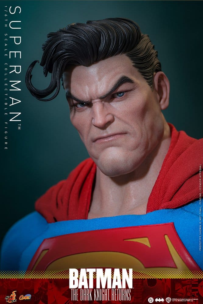 Batman: The Dark Knight Returns Figura Comic Masterpiece 1/6 Superman 34 cm
