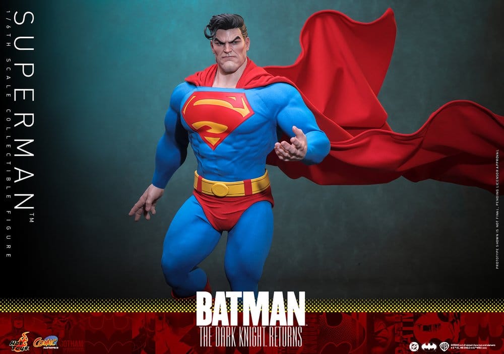 Batman: The Dark Knight Returns Figura Comic Masterpiece 1/6 Superman 34 cm