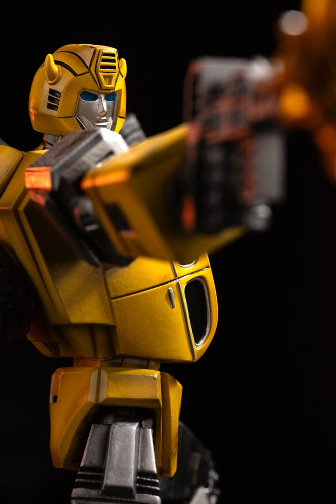 Transformers Estátua 1/20 Demi Art Scale Bumblebee 30 cm