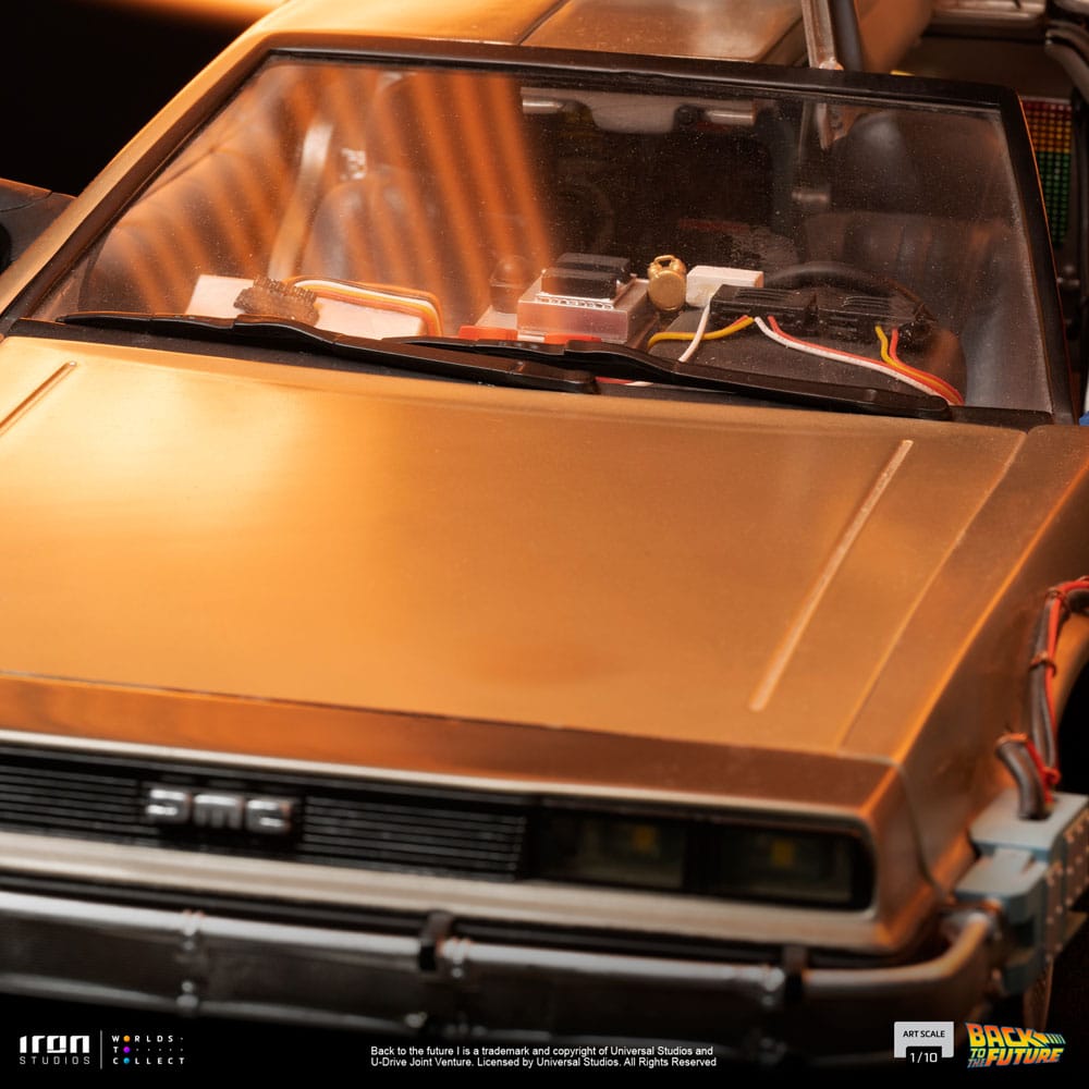De Volta para o Futuro Estátua 1/10 Art Scale DeLorean 53 cm