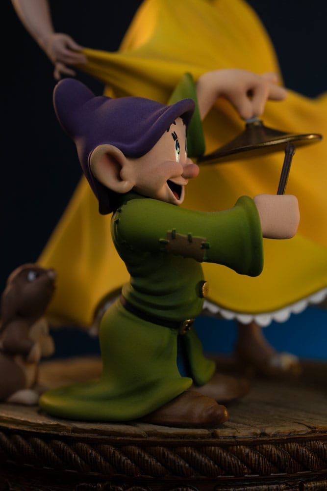 Snow White and the Seven Dwarfs Estatua 1/10 Art Scale Snow White and Dopey Deluxe Edition 21 cm