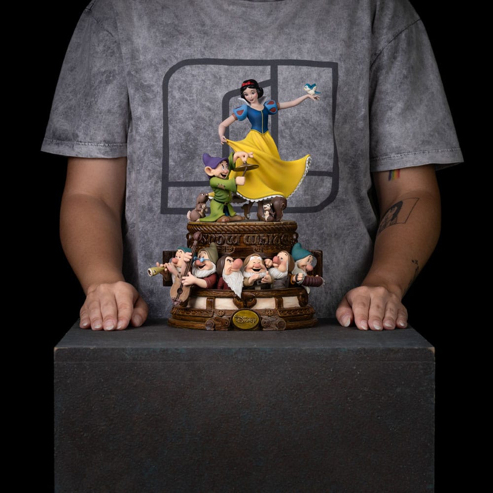 Snow White and the Seven Dwarfs Estatua 1/10 Art Scale Snow White and Dopey Deluxe Edition 21 cm