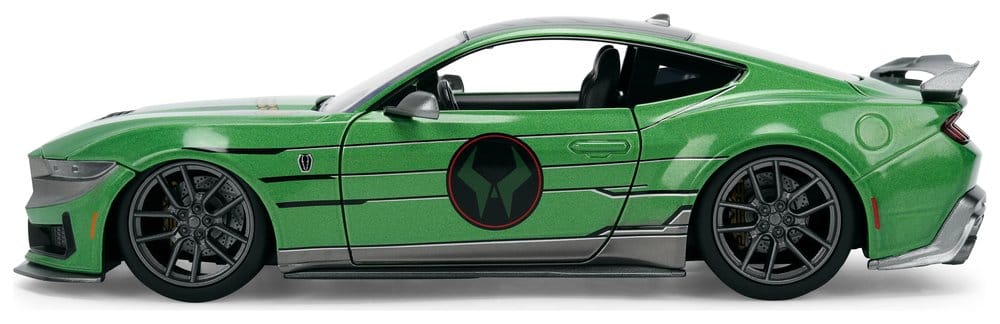Marvel Vehículo 1:24 Avengers Doctor Doom 2024 Ford