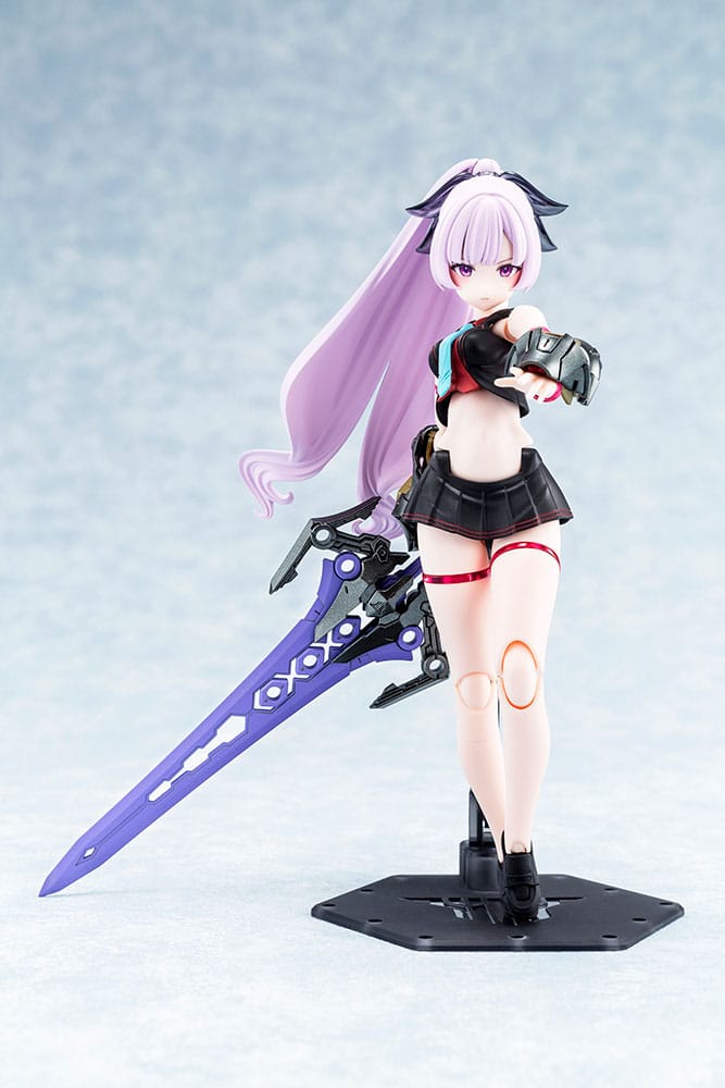 Megami Device Maqueta Plastic Model Kit 1/1 Buster Doll Paladin Darkness Claw 17 cm