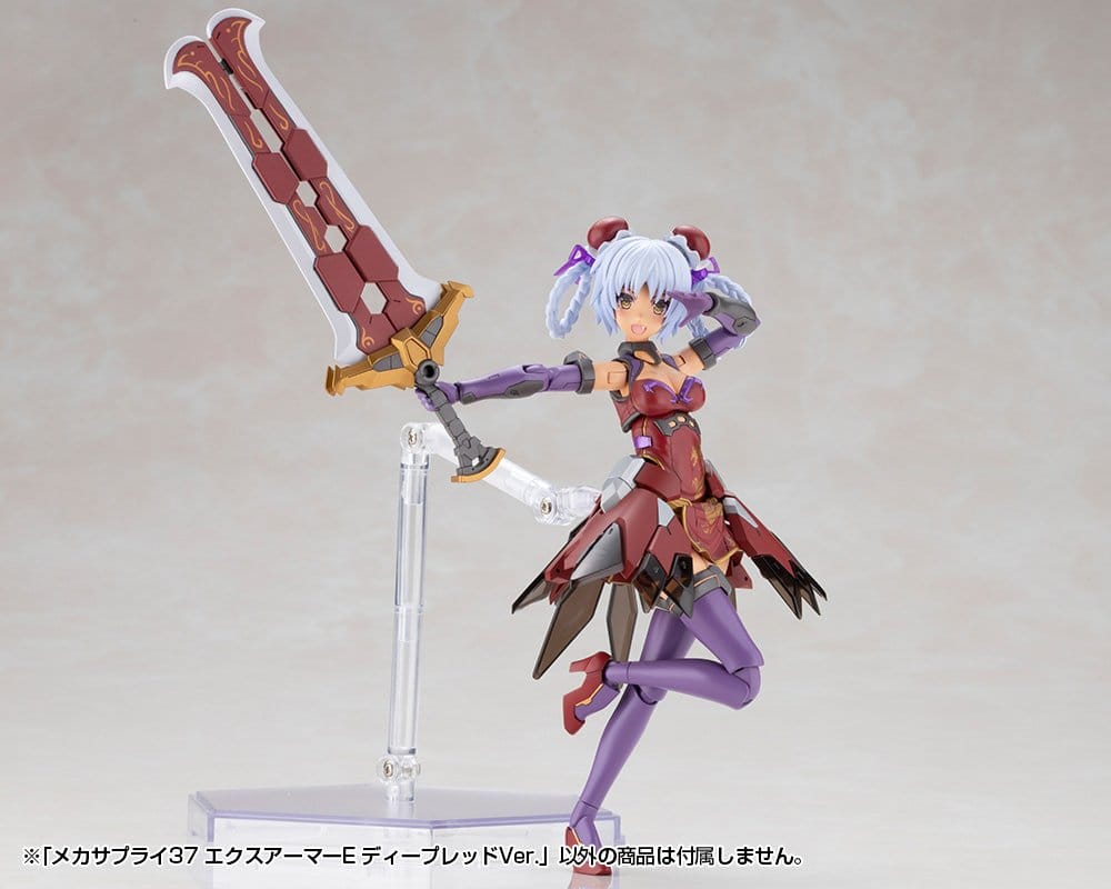 Kotobukiya M.S.G. Acessórios para Maquetas Plastic Model Kit Expansion Armor Type E Deep Red Ver. 6 cm