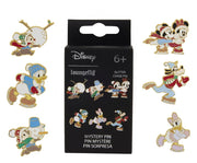 Mickey & Friends by Loungefly Chapas esmaltadas Winter Activities Blind Expositor (12)