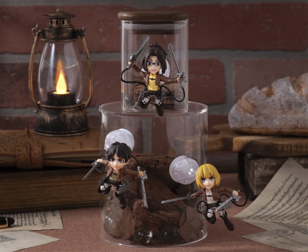 Attack on Titan Tobimas Figuras Mini Blind Box Surtido (6)