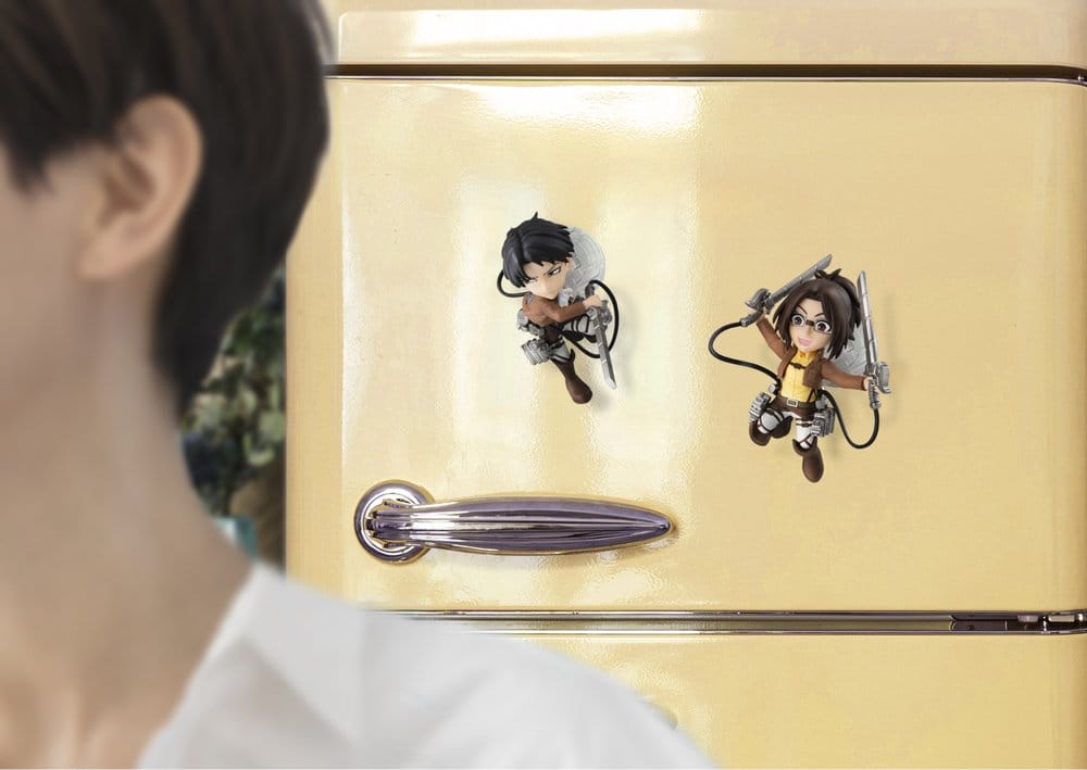 Attack on Titan Tobimas Figuras Mini Blind Box Surtido (6)