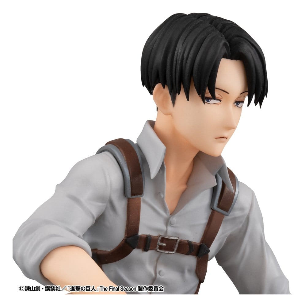 Attack on Titan Figura PVC G.E.M. Series Squad Captain Levi Palm Size 9 cm