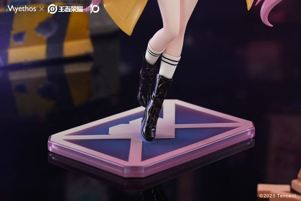 Honor of Kings PVC Statue 1/8 Lady Sun: Lovers Across Time Ver. 22 cm