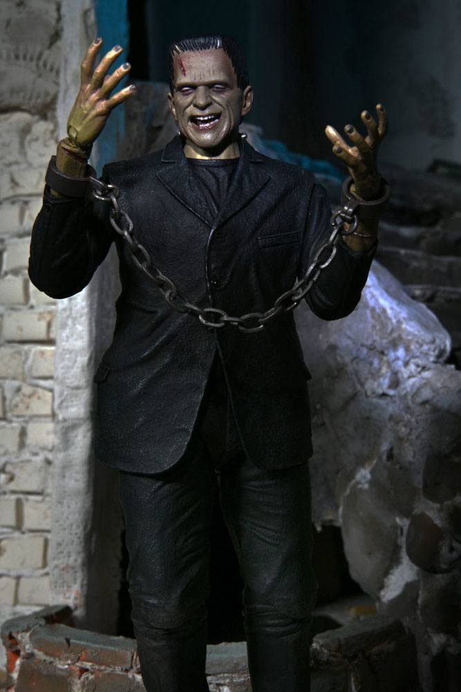 Figura Ultimate Frankenstein Monster Universal Monsters 18 cm