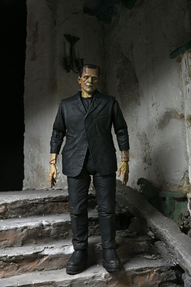 Figura Ultimate Frankenstein Monster Universal Monsters 18 cm
