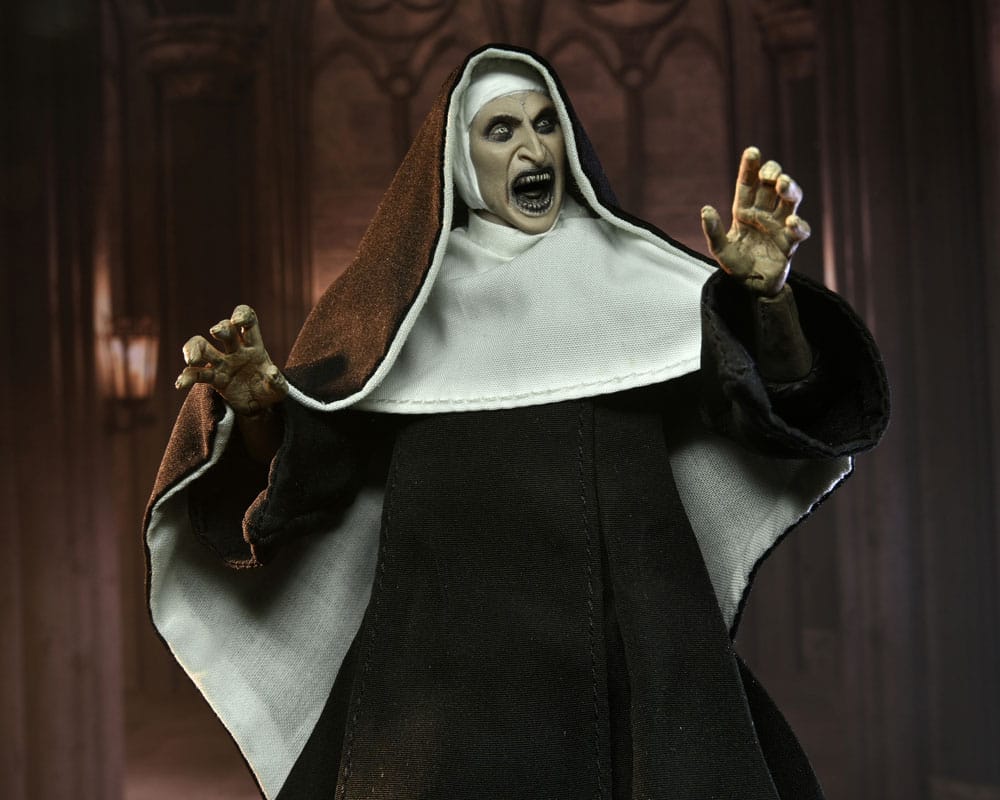 The Conjuring Universe Ultimate Figura The Nun (Valak) 18 cm
