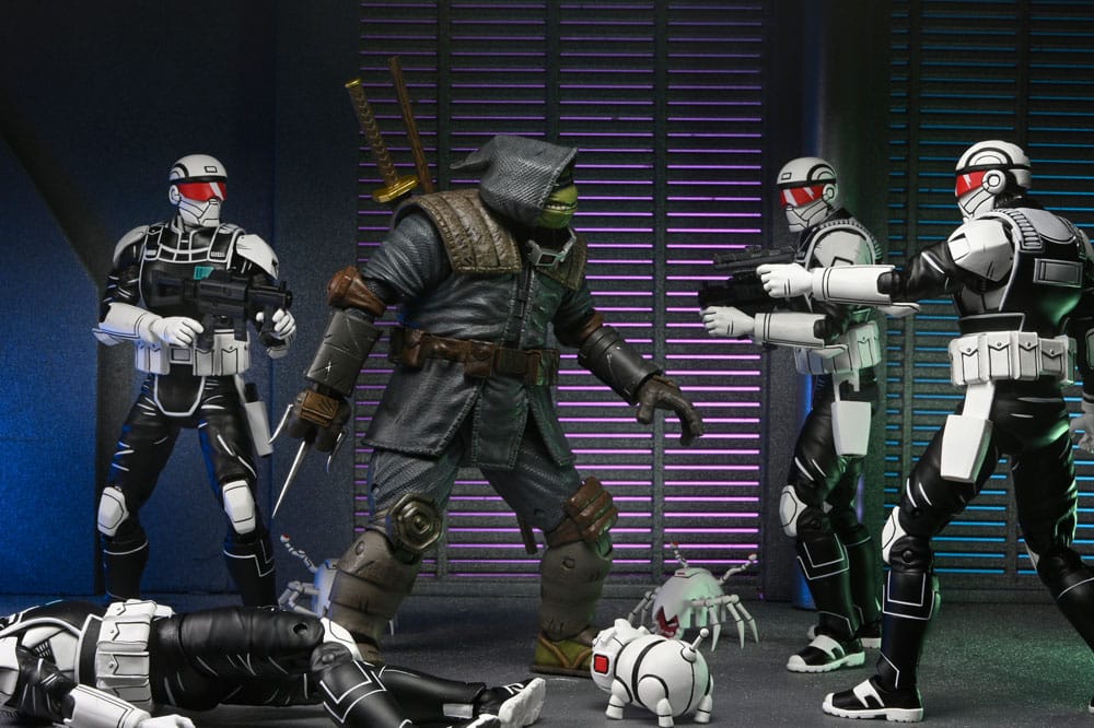 Tortugas Ninja (The Last Ronin) Figura Synja Commando with Mousers 18 cm