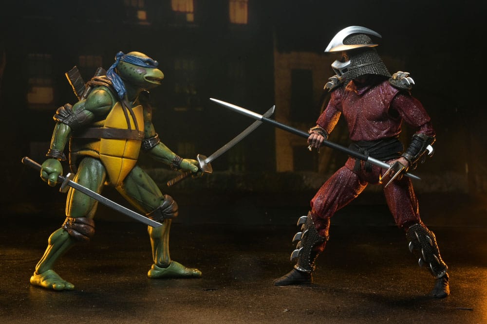 Tortugas Ninja (1990 Movie) Figura Roof Top Battle Shredder vs Leo 18 cm