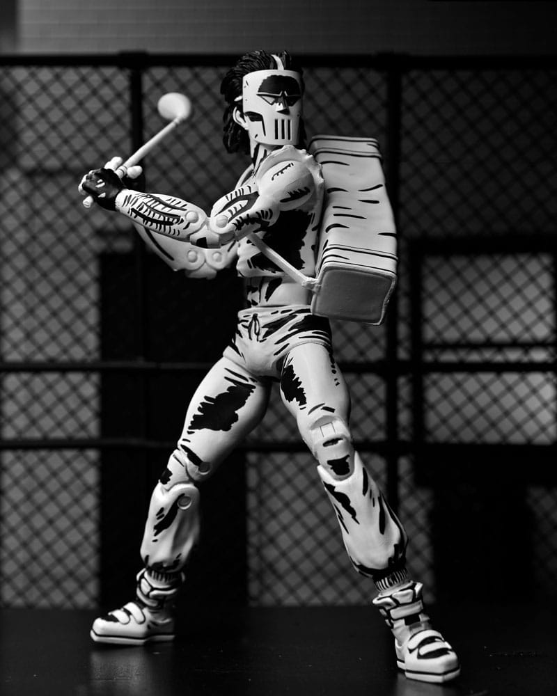 Teenage Mutant Ninja Turtles Figura Casey Jones Black & White 18 cm