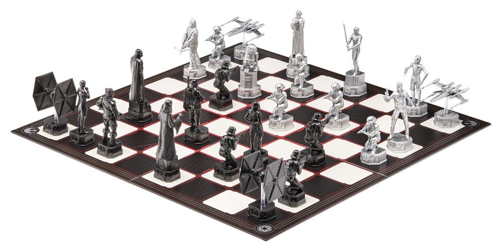 Star Wars Original Trilogy Juego de Ajedrez 47 cm