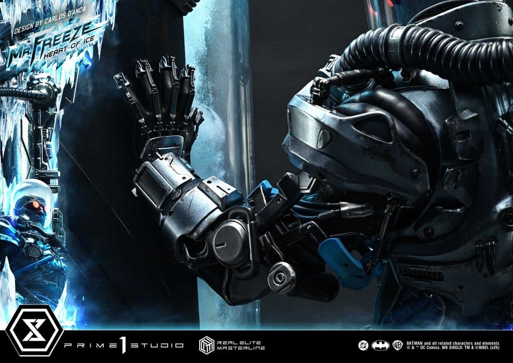 DC Comics Real Elite Masterline Series Estátua 1/3 Batman (Comics) Mr. Freeze Heart of Ice (Design by Carlos D'Anda) Deluxe Version 82 cm