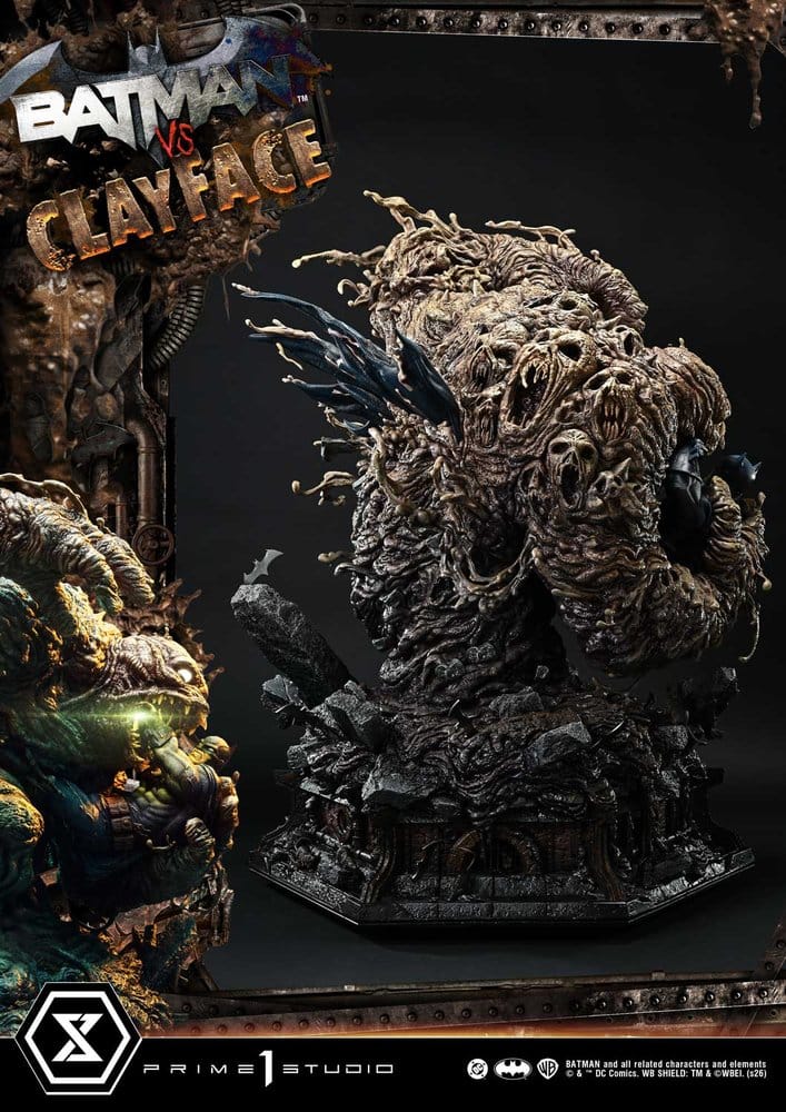 Estátua DC Comics Ultimate Premium Masterline Series 1/4 Batman VS Clayface 83 cm