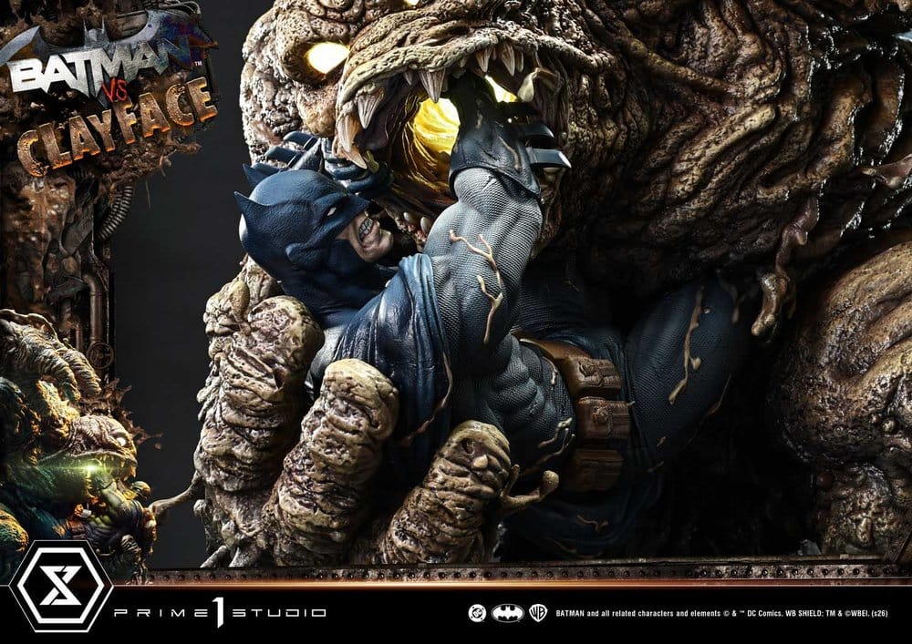 Estátua DC Comics Ultimate Premium Masterline Series 1/4 Batman VS Clayface 83 cm