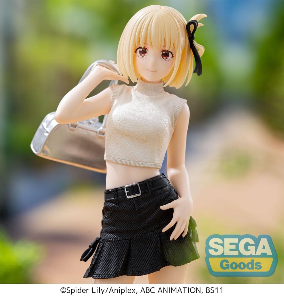 Lycoris Recoil High Premium Figure Figura PVC Chisato Nishikigi Street Snap 20 cm