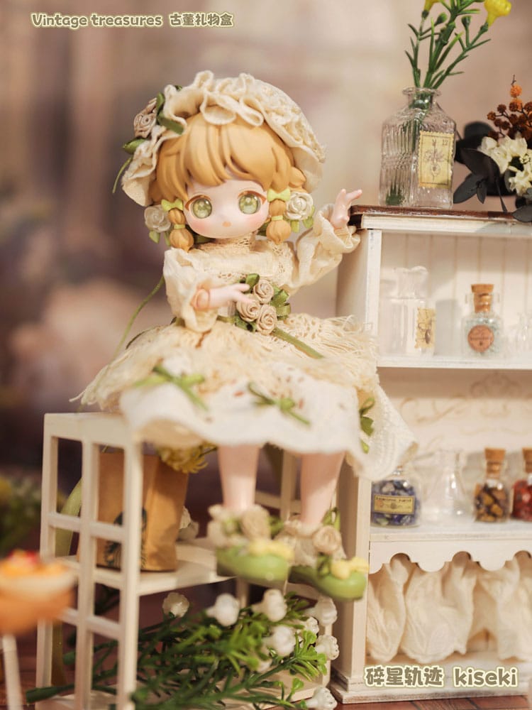 Original Character pack 8  Figuras Vintage Treasures- Antique Gift Box 18 cm