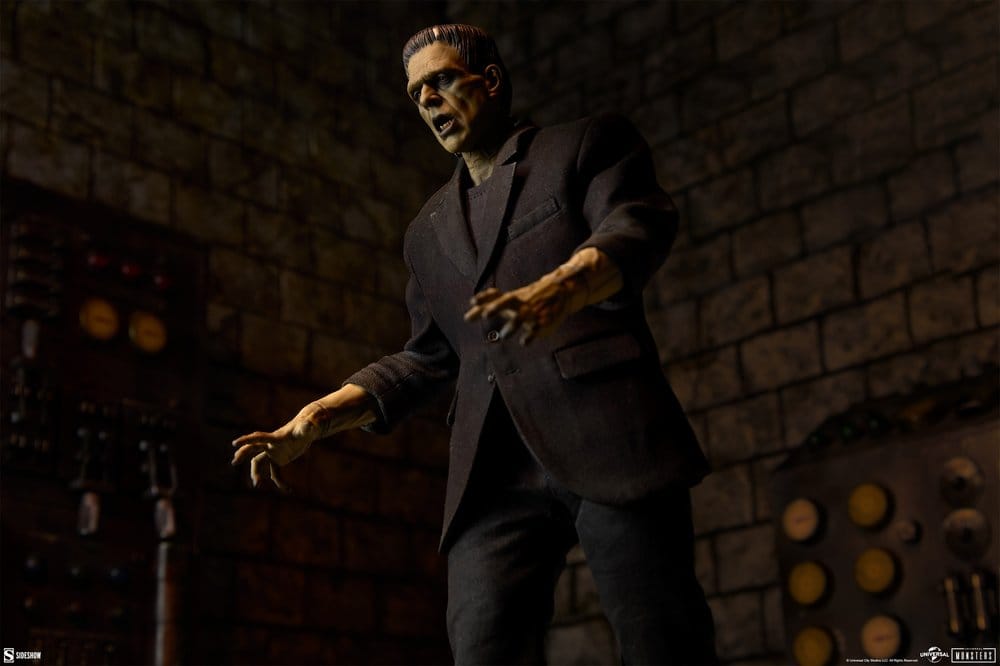 Universal Monsters Figura 1/6 Frankenstein (Deluxe Edition) 33 cm
