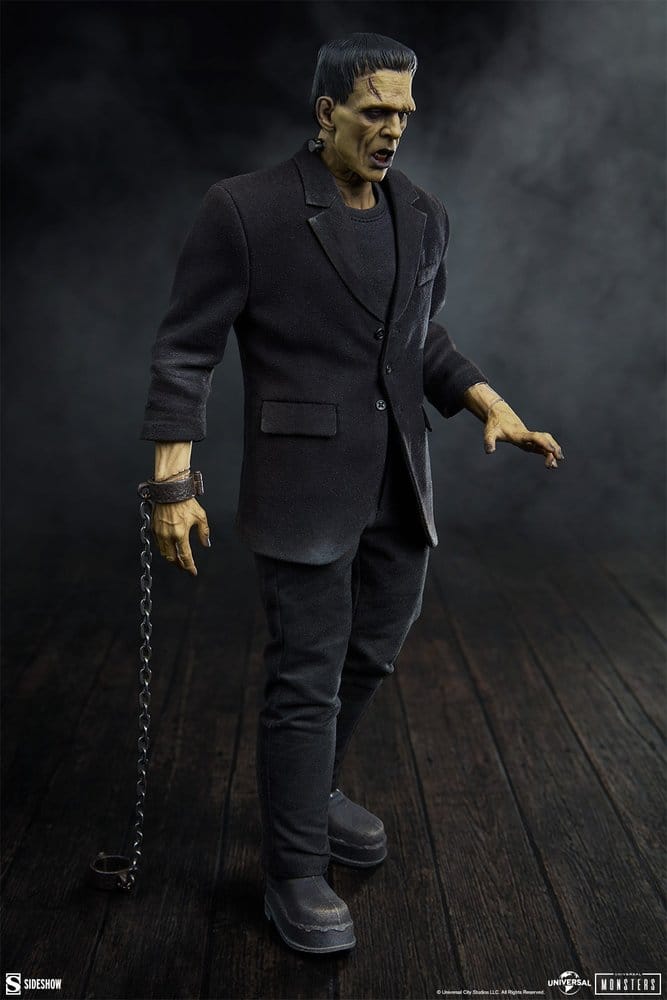 Universal Monsters Figura 1/6 Frankenstein (Deluxe Plus Edition) 33 cm